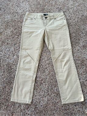 a.n.a Women's Khaki Beige Capris